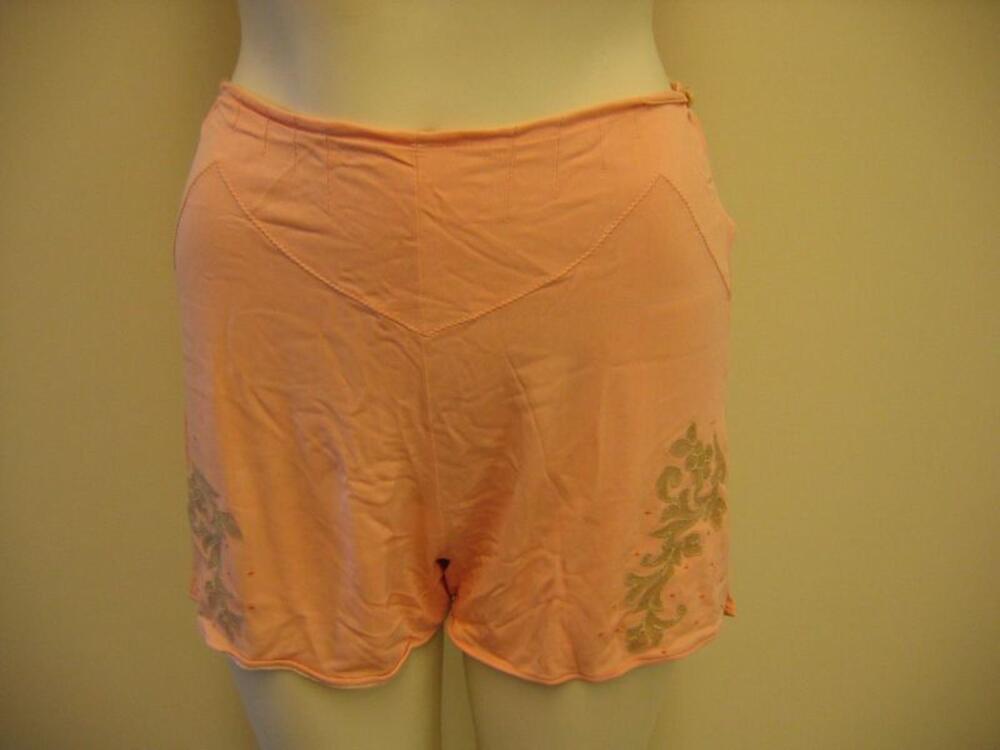 Onderbroek in roze tricot