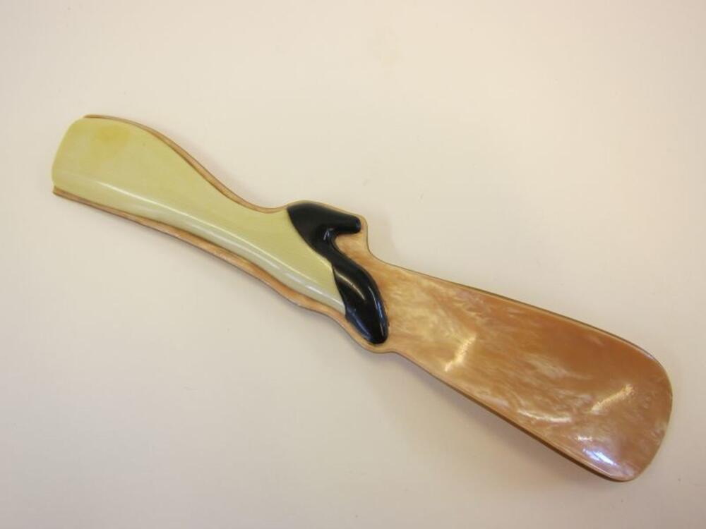 Schoenlepel in celluloid