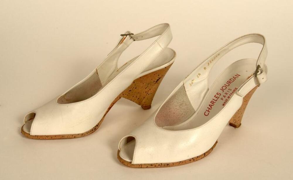 Witte, leren paar slingbacks