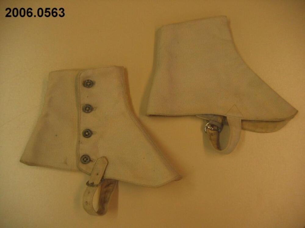 Slobkousen in beige linnen