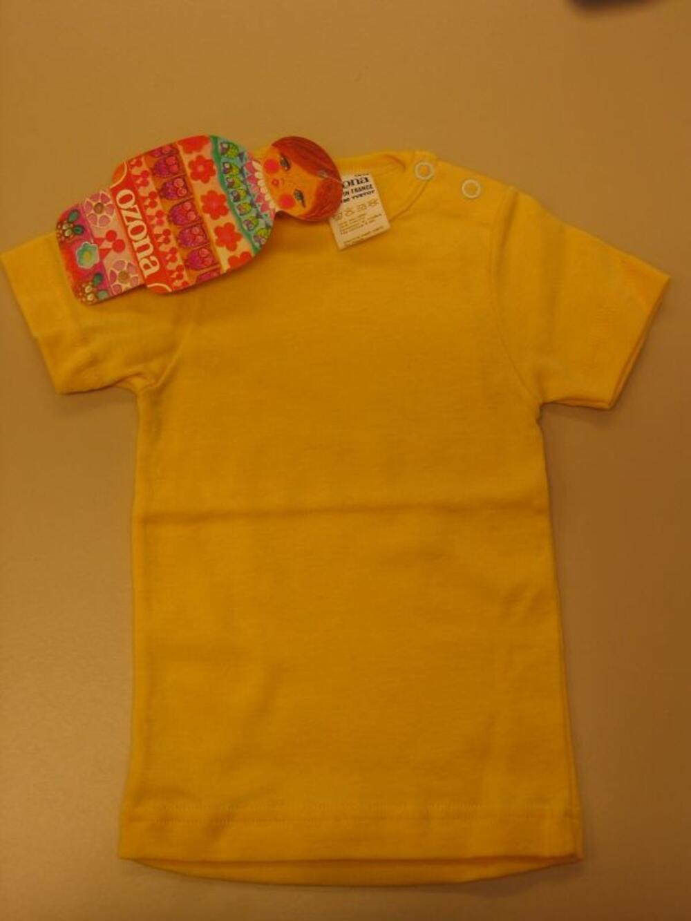 T-shirt in gele tricot
