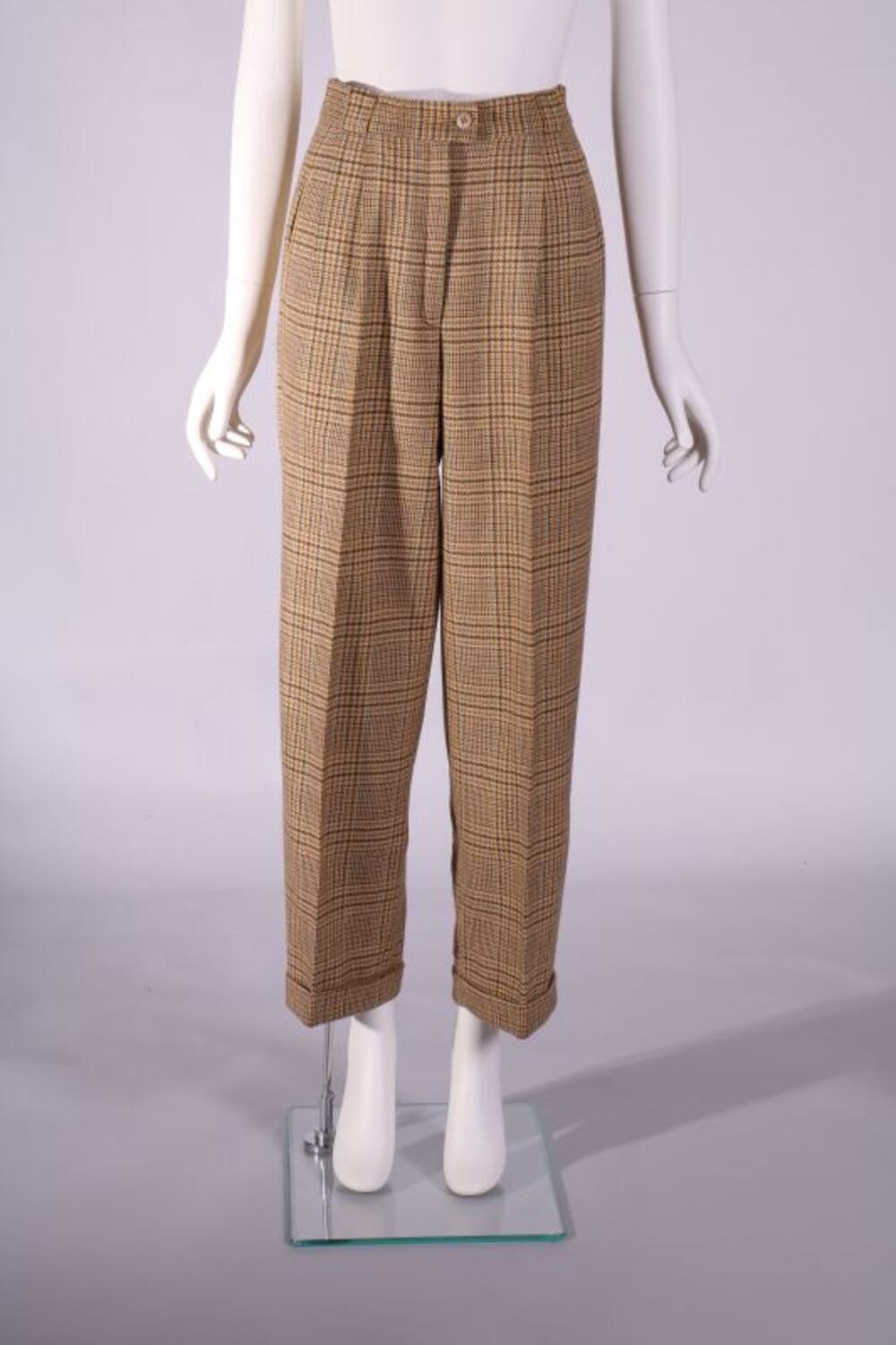 Broek in geel en bruine geruite wol