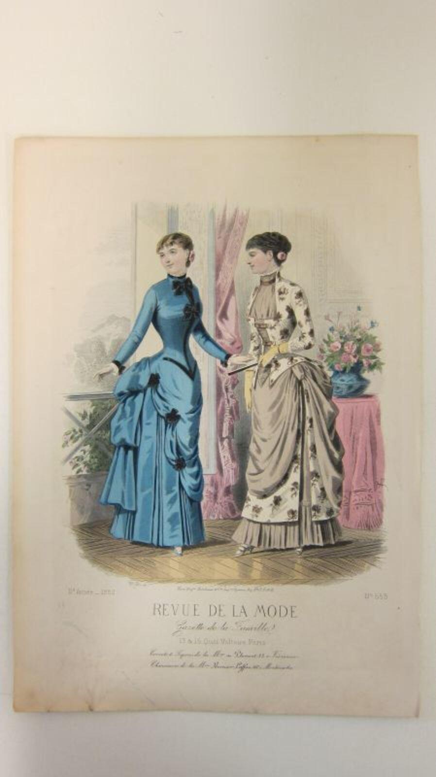 Kopergravure op papier uit Revue de la mode