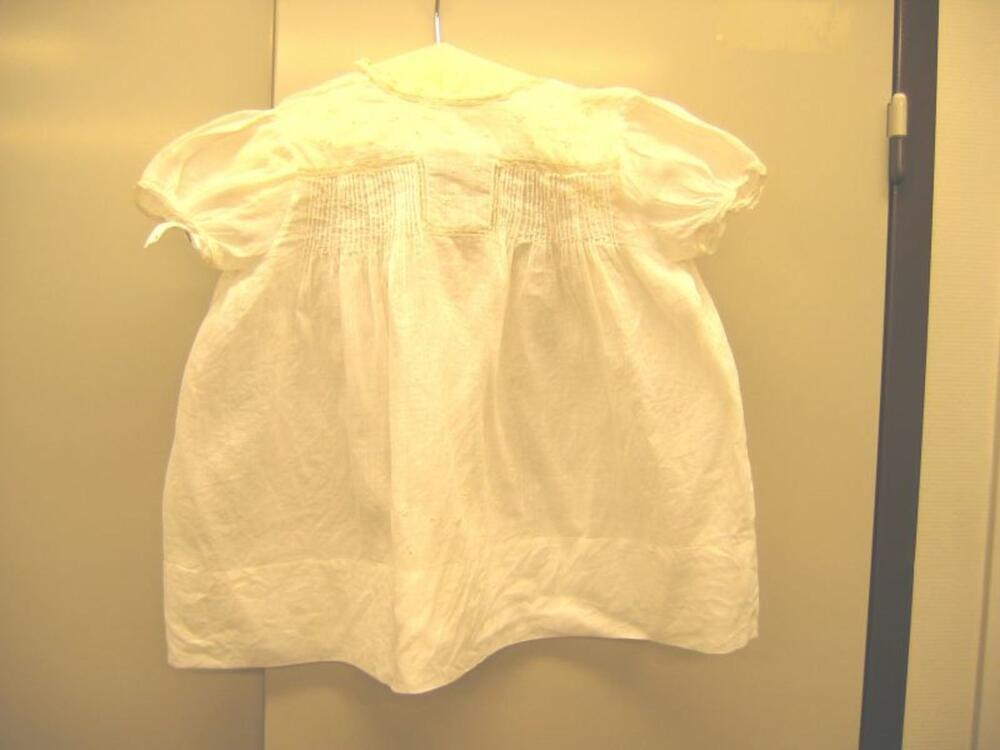 Jurk in witte organdie