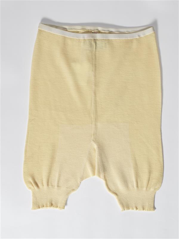 Onderbroek van witte wol