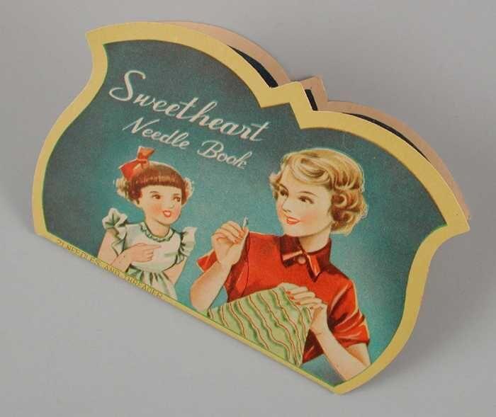 Naaldenmap van karton met sortering naalden op gekleurd folie, "Sweatheart Needle Book"