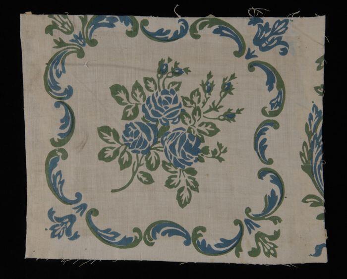 Stofstaal, katoen met dessin met bloemen in groen en blauw, Kralingse katoenaatschappij, "2322"