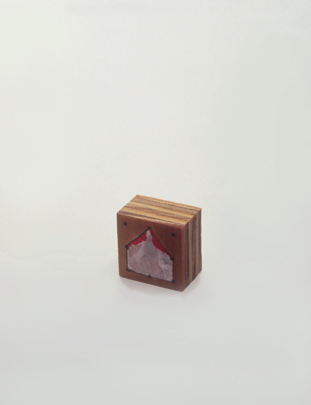 A room for a finger