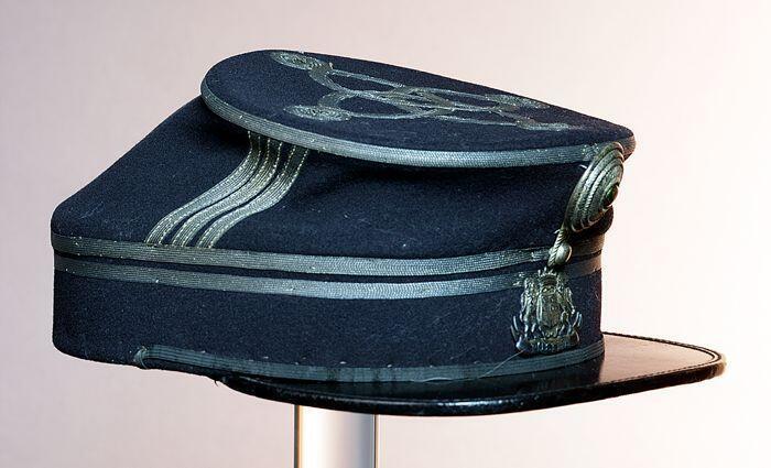 Donkerblauwe laken sjako "POLITIE"