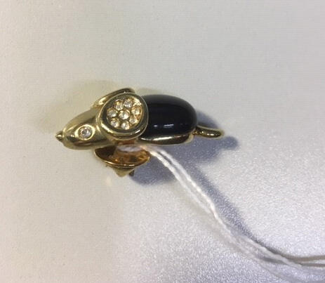 Broche