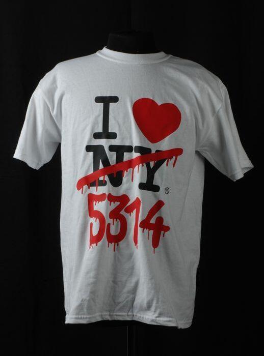 Wit t-shirt met opdruk in rode en zwarte letters "I -hartje- NY (doorgestreept) 5314"