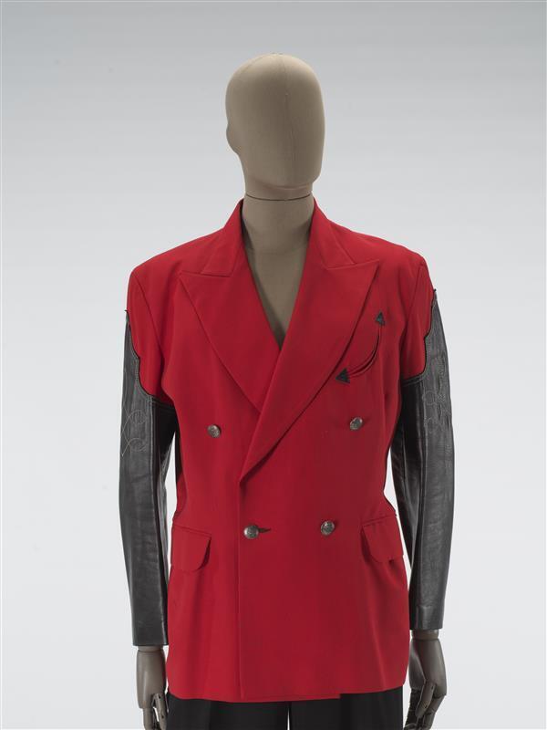 Jasje, rood met leer op de mouwen
