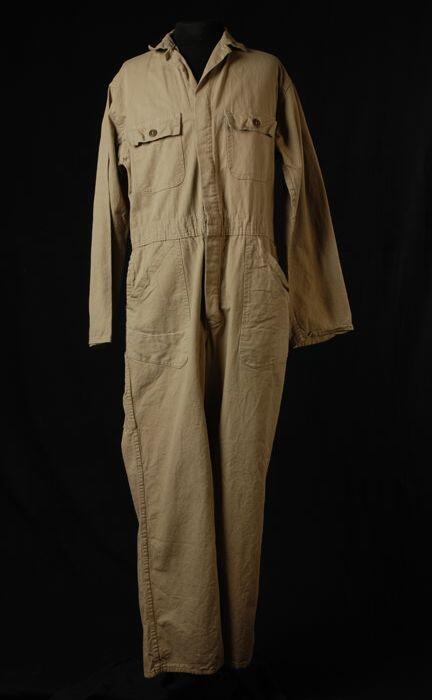 Kaki-kleurige overall met lange mouwen