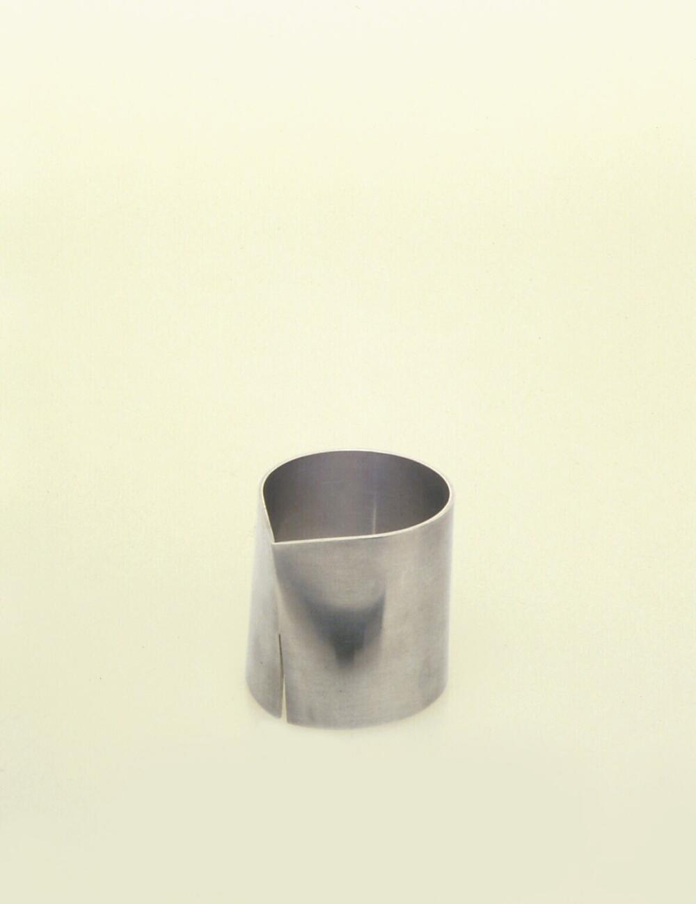 Armband [29]