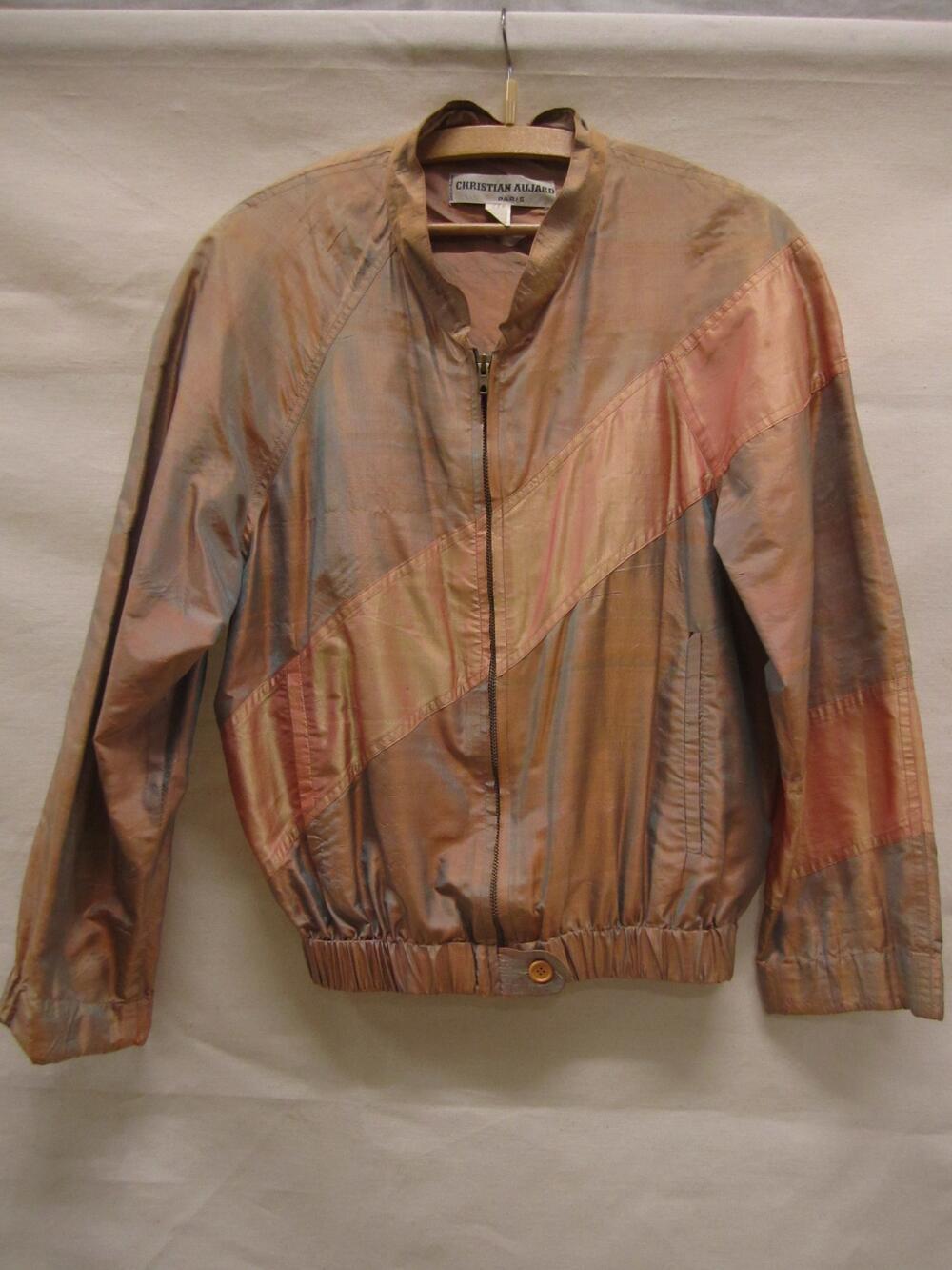 Blouson met patchwork van roze zijde en roze/blauwe changeantzijde