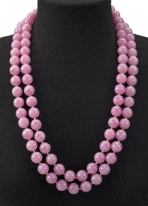 Roze ketting van gemarmerde kunststofralen
