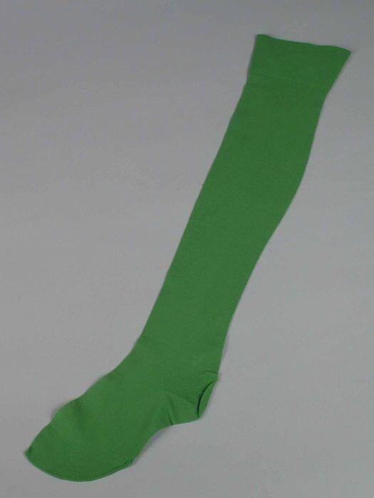 Paar groene knielange nylonousen van een zware kwaliteit, versterkte teen en hiel