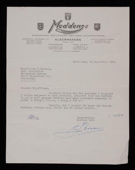 Brief van Meddens Kleermakers aan P. Beydals betreffende stofstalen voor uniformen suppoosten…