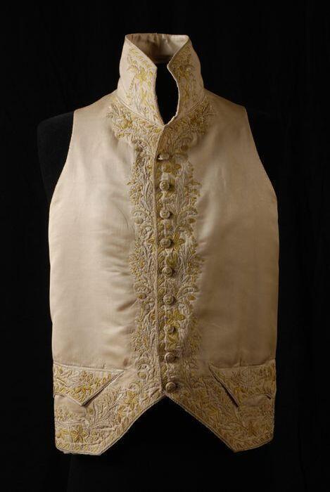 Vest, geborduurd met bloemen, ranken en randen