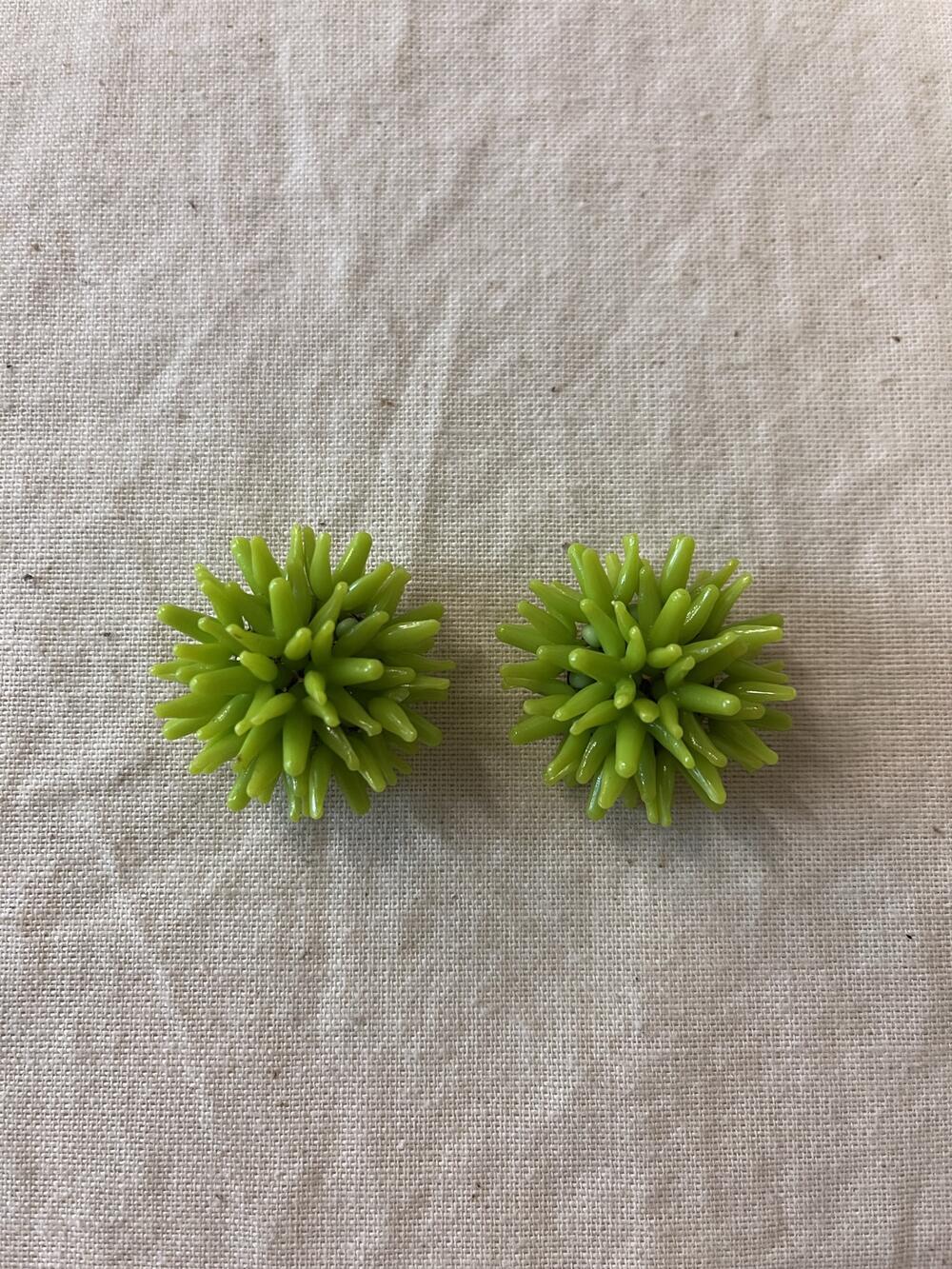 Oorclips, groene staafjes