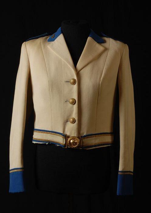 Vermaakt uniformjasje van de harmonie