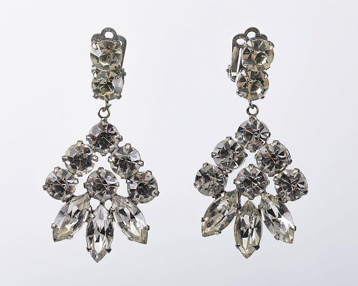 Oorclips van strass-steentjes