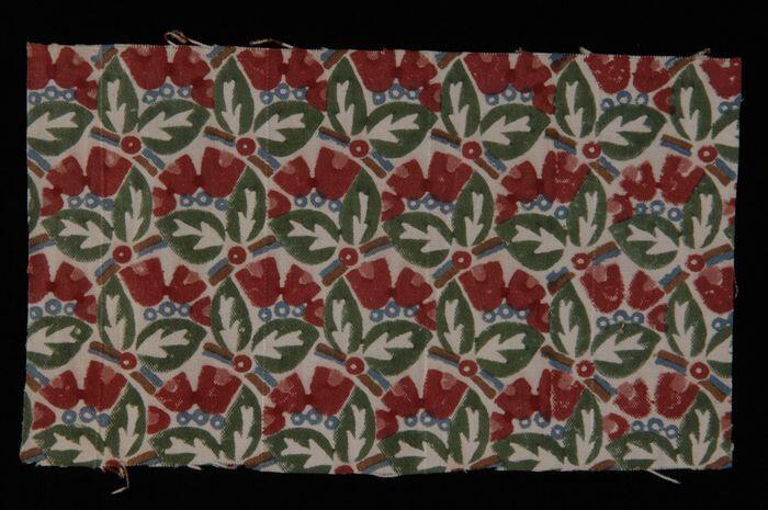 Stofstaal, katoen met dessin van bloemen en bladeren in groen, rood, roze en blauw, Kralingse…
