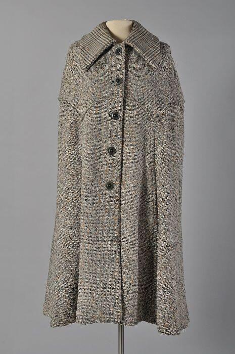 Tweed cape