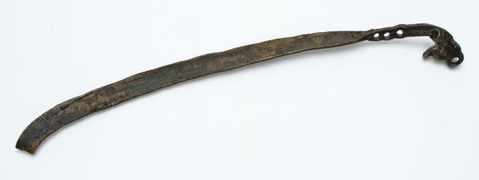 Fragment van oorijzer
