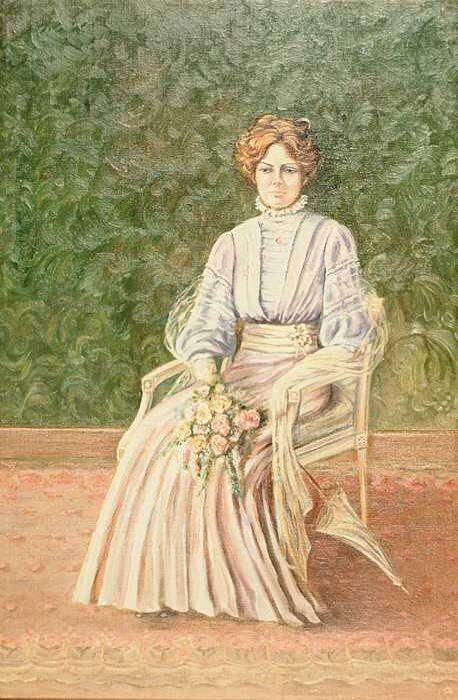 Portret onbekende dame met boeket rozen op stoel met parasol