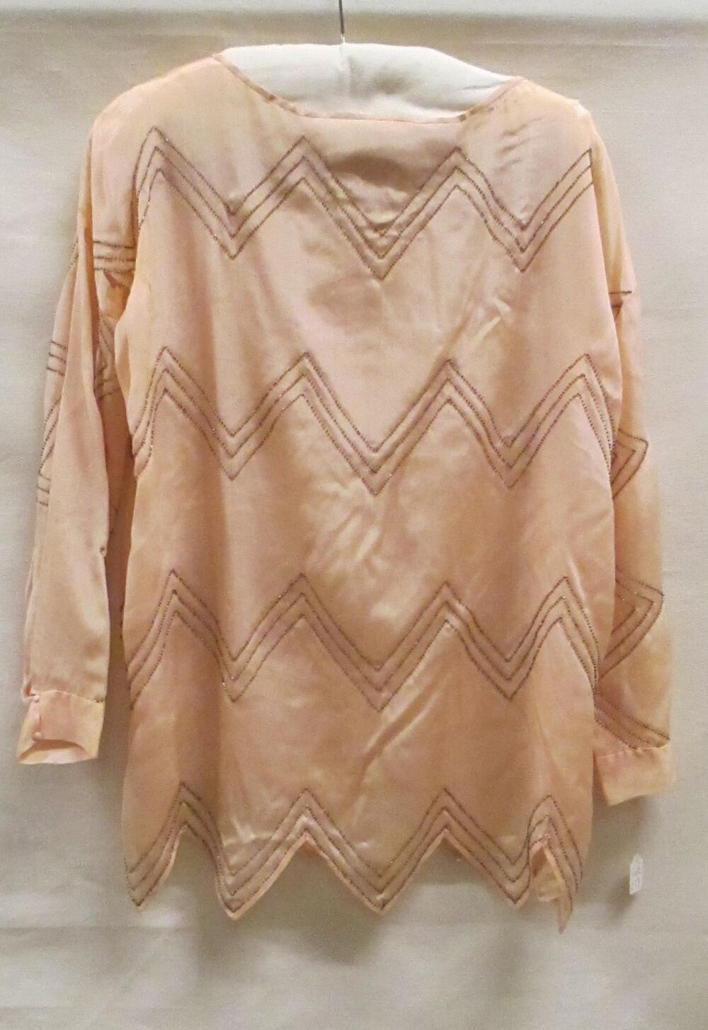 Blouse, roze zijde met glaskralen in zigzagpatroon