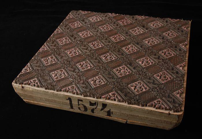 Groot vierkant drukblok van houtmet metalen blokmotief voor het bedrukken van katoenen stoffen, …