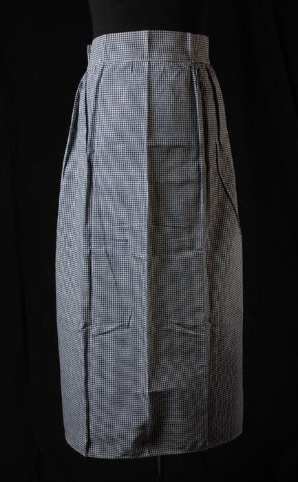 Blauw met wit geruit halfschort met plooien