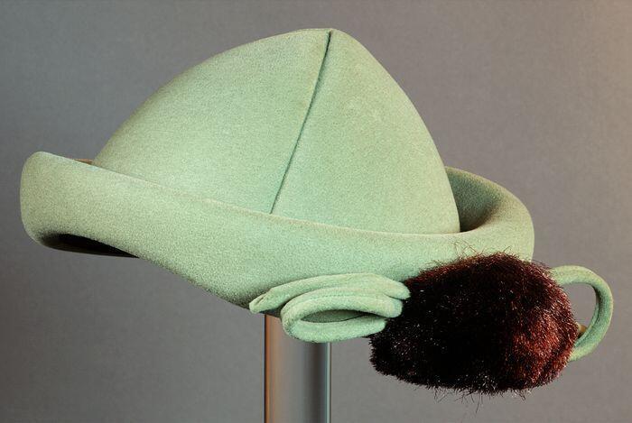 Grijs-groen vilten dameshoedje