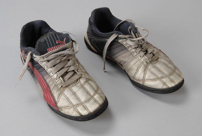 Sportschoenen, wit, zwart en rood