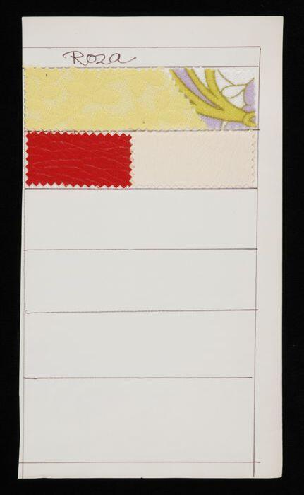 Stalenblad met drie opgeplakte stoffen van de collectie van Cargelli uit 1969