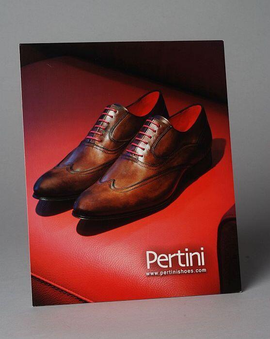 Reclamebord met "PERtin"
