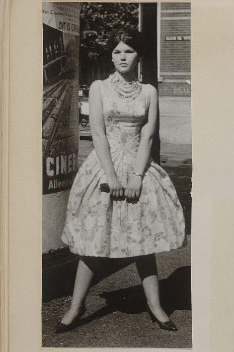 Plakboek met foto's, knipsels en tekeningen, jaar 1960, Cargelli