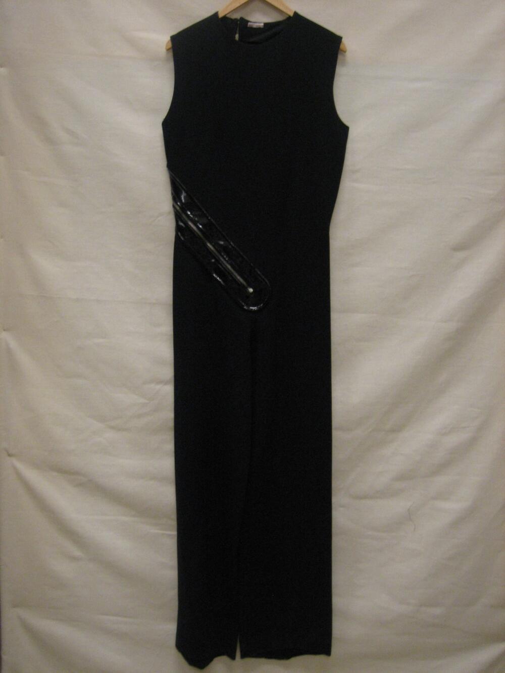 Jumpsuit van zwart Helanca (soort polyamide), aansluitend, mouwloos model met ronde halslijn en…