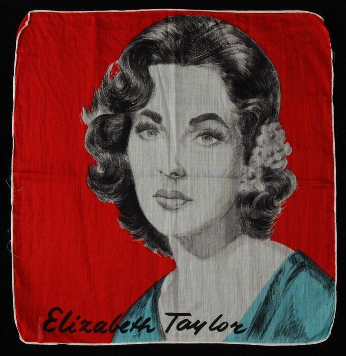 Vierkante katoenen zakdoek met opdruk in rood, blauw, grijs en zwart met portret van Elizabeth…