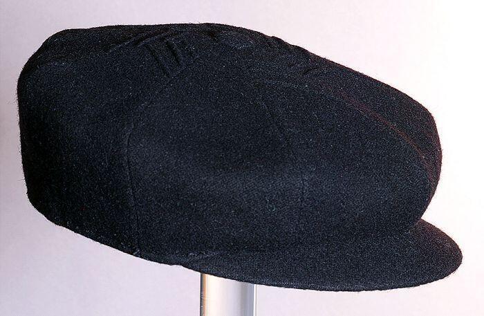 Zwarte Zuid-Hollandse boerenpet