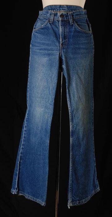 Blauwe spijkerbroek met wijduitlopende pijpen, "Levi's"
