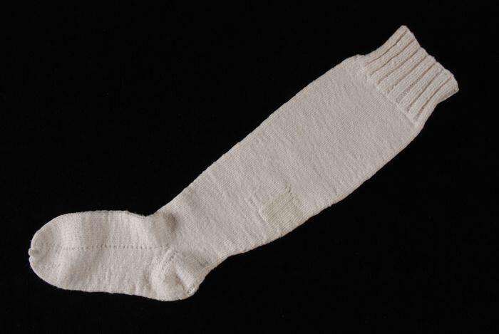 Gebreide witte katoenen kous