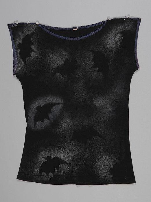 Zwart t-shirt met vleermuizenprint