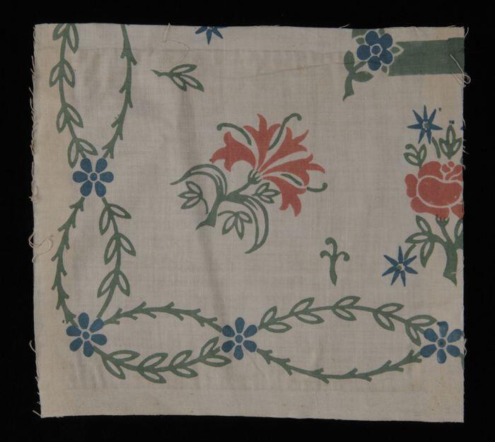 Stofstaal, katoen met dessin met bloemen en ranken in groen, roze en blauw, Kralingse…