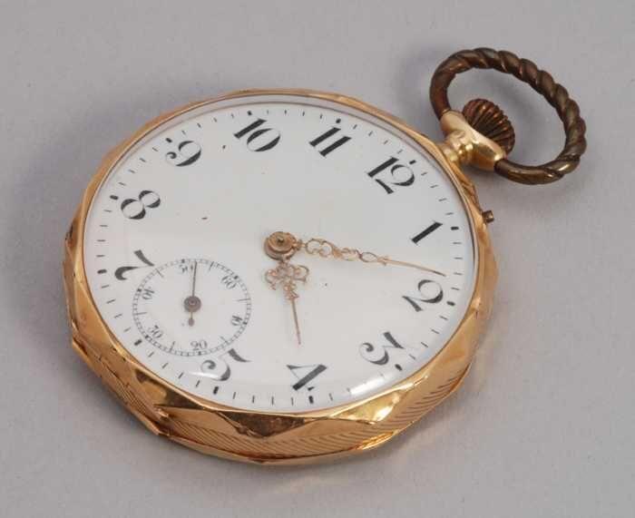 Gouden zakhorloge met wit-email wijzerplaat met gouden wijzers en aparte secondenschijf