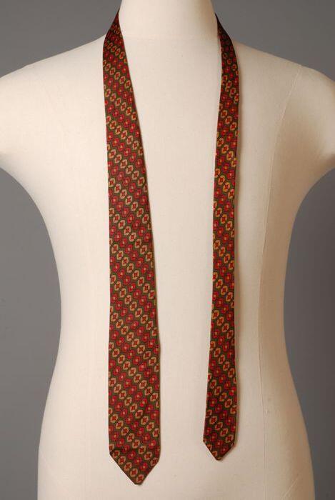 zijde stropdas, zelfbinder, met zeshoeken in rood en beige, met pochet
