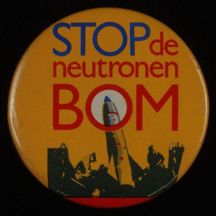 Button "Stop de neutronenbom"