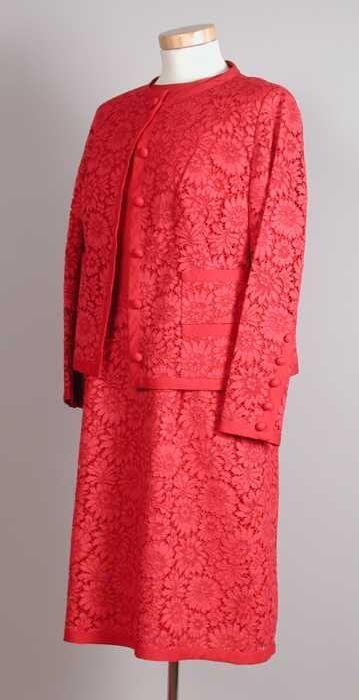 Fuchsia-roze ensemble, japon met bijpassend jasje, 'Hélène Haasbroek'
