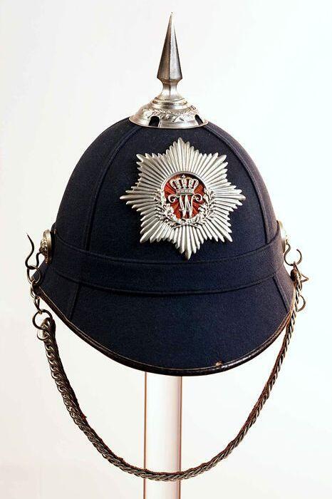 Piekhelm officier Rotterdamse korps Koninklijke Scherpschutters